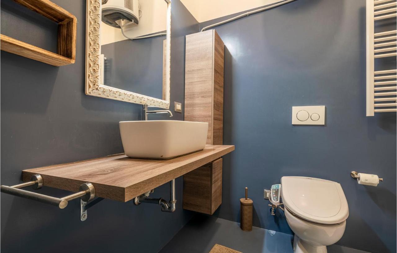 Amazing In With Kitchenette Appartement